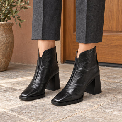 ankle boots — Charlotte black front — complete product, exact reference photograph