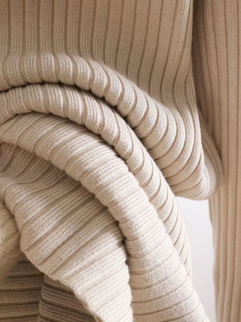 Beige ribbed cotton blend fabric of a women's midi jumper dress, close up view — 25 — view 30