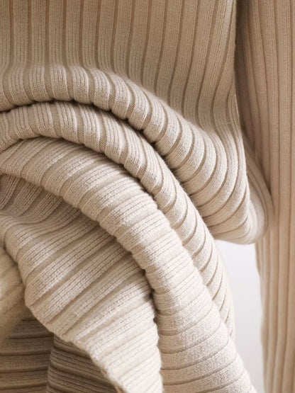 Beige ribbed cotton blend fabric of a women's midi jumper dress, close up view — 25 — view 30
