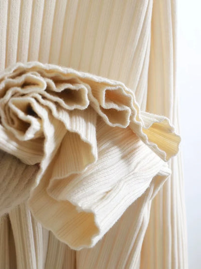 Cream ribbed knit fabric with ruffled detail, close up view of women's midi jumper dress — 34 — view 39
