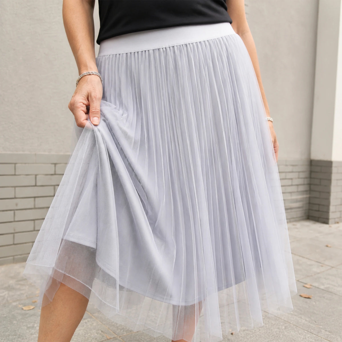 pleated skirt — Dove gray tulle skirt waistband pleats lining and mesh detail — view 7